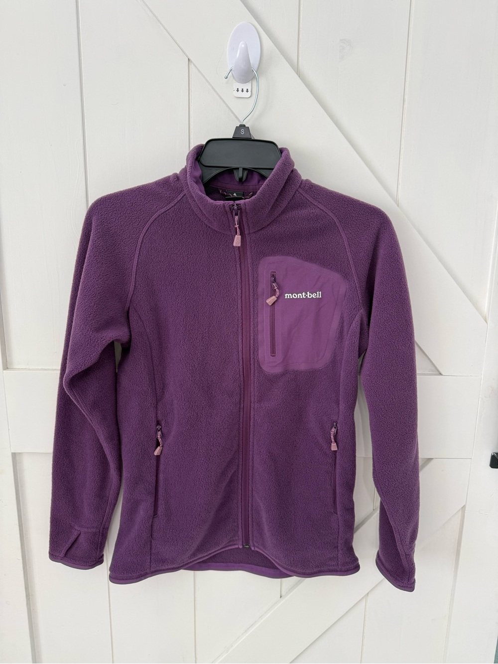 Women's Mont-bell Climaplus Jacket Size X
XS Montbell Mont
Bell Purple